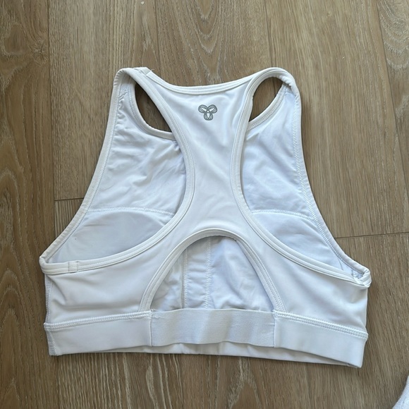 ARITZIA TNA - TnAction TNASLICK Ascend Sports Bra - Picture 2 of 4